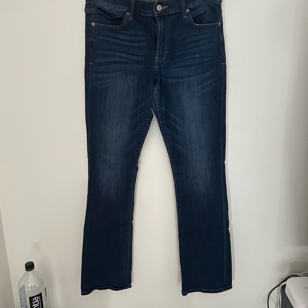Express 12r barely boot  mid rise stretch